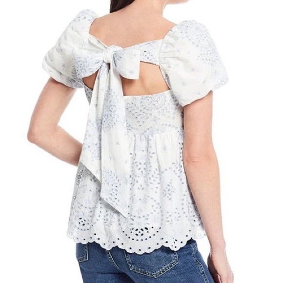 New Born on Fifth Antonio Melani Constance Eyelet Bow Top - Picture 4 of 8